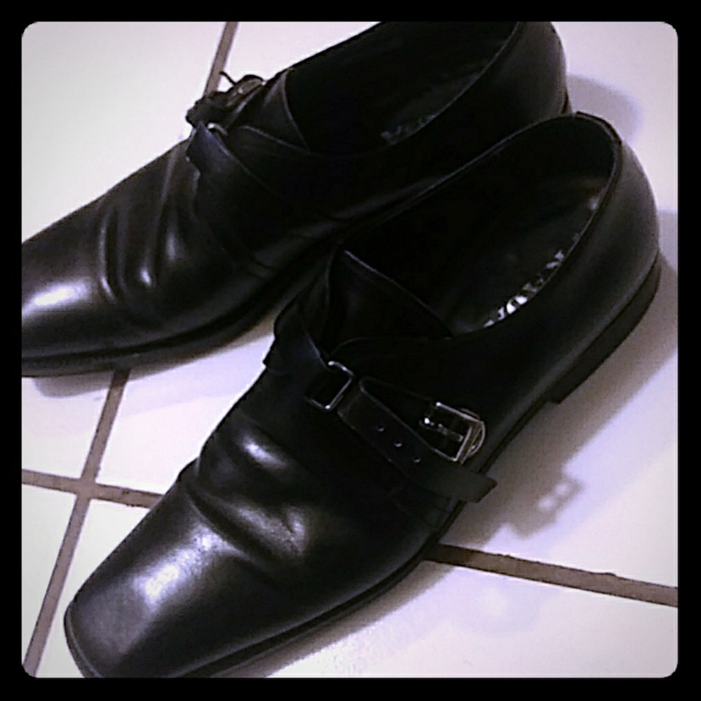 Black PRADA